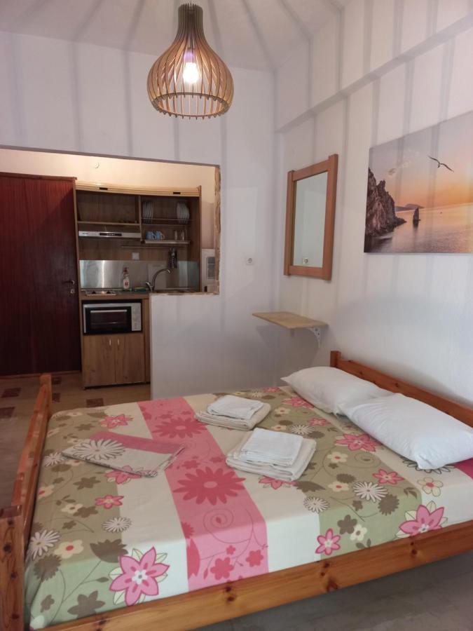 Velikis Apartments Торони Экстерьер фото